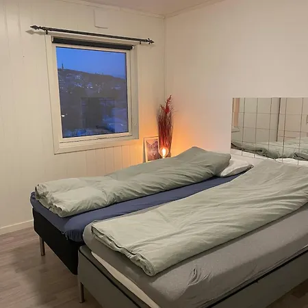 -3 Bedrooms 4 Pers Harstad