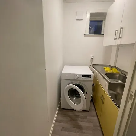 -3 Bedrooms 4 Pers
